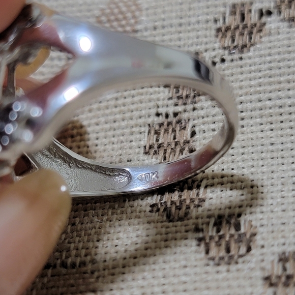 Unique Skull and Crossbones Black n White Diamond White Gold Ring size 7 - Picture 10 of 10